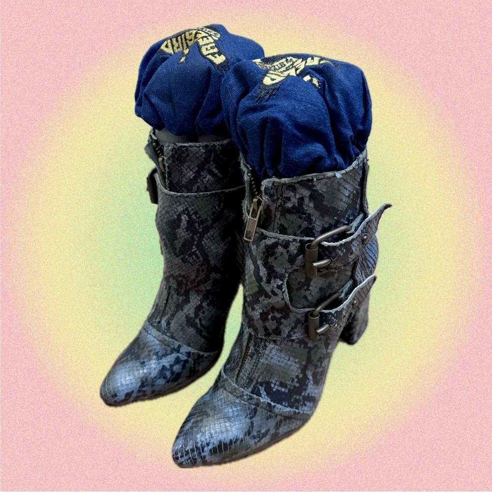 Freebird by Steven Joey Slate Blue Snakeskin Genuine Leather Chunky Heel Booties
